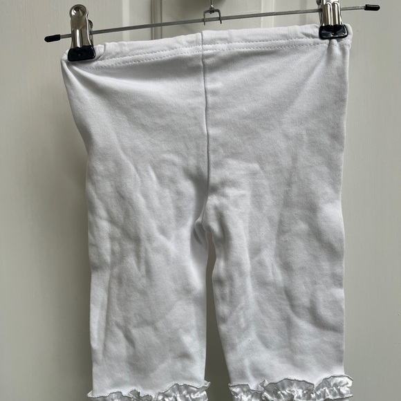 Little Angel 12-18M White Cropped Stretchy Pants/Shorts - Picture 3 of 4